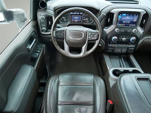 Used 2020 GMC Sierra 2500 Denali w/ Denali Ultimate Package image 13