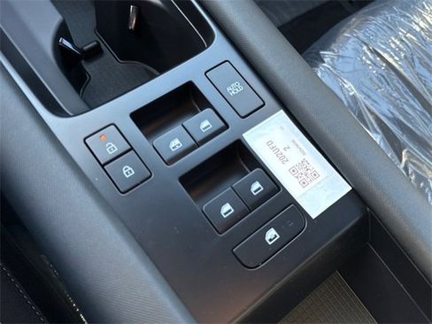 New 2025 Hyundai Ioniq 6 SE image 10