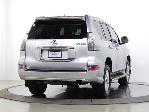 Used 2016 Lexus GX 460 w/ Premium Package AWD/4WD image 8