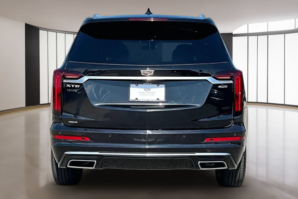 Used 2023 Cadillac XT6 Premium Luxury AWD/4WD image 4