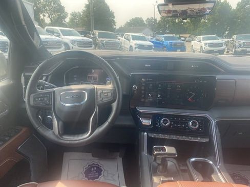 Used 2024 GMC Sierra 1500 Denali Ultimate image 14