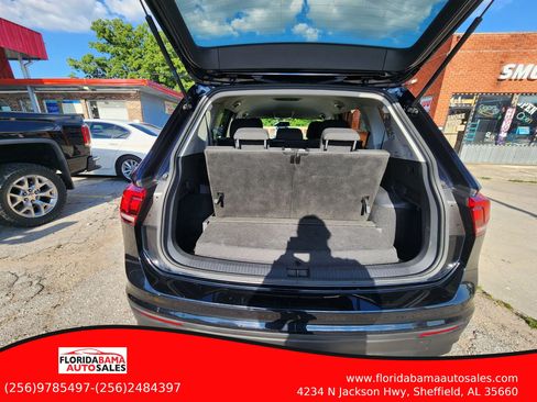 Used 2019 Volkswagen Tiguan S FWD image 17