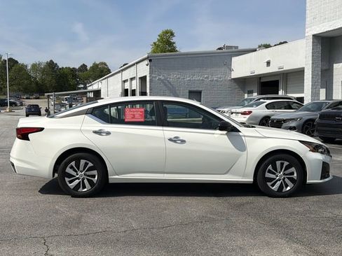 Certified 2025 Nissan Altima 2.5 S image 26