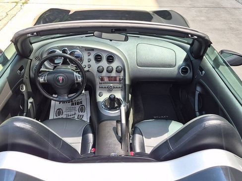 Used 2007 Pontiac Solstice GXP RWD image 39