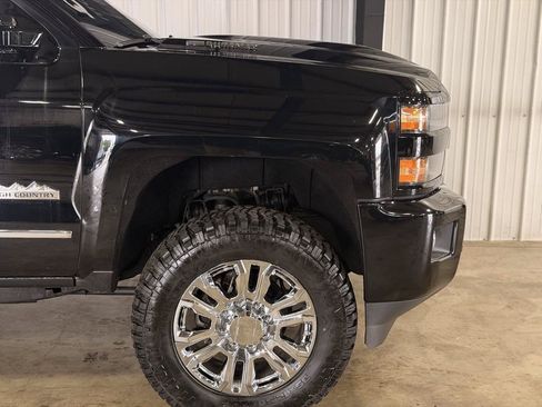 Used 2017 Chevrolet Silverado 2500 High Country w/ Duramax Plus Package AWD/4WD image 12