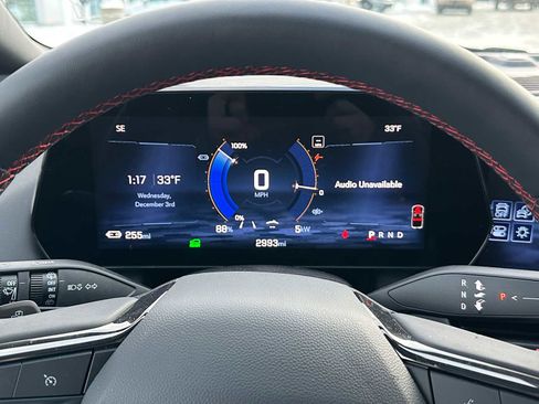 Used 2024 Chevrolet Equinox EV RS image 23