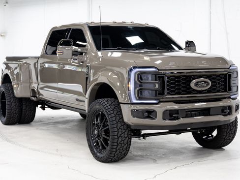 Used 2026 Ford F450 King Ranch w/ Chrome Package AWD/4WD image 6