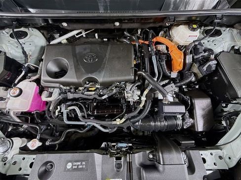 Certified 2022 Toyota RAV4 XLE w/ Convenience Package image 30