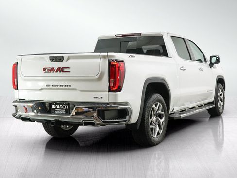Used 2023 GMC Sierra 1500 SLT AWD/4WD image 5
