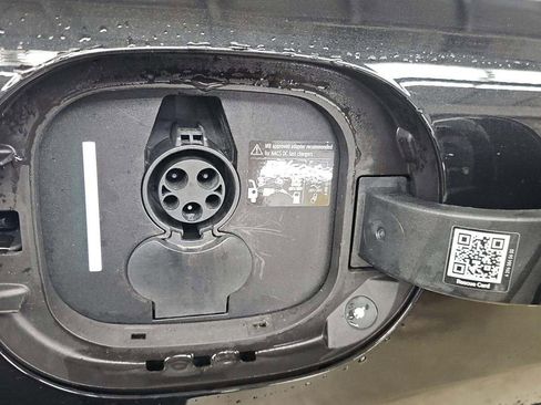 Used 2023 Mercedes-Benz EQS 450+ 4MATIC SUV image 18