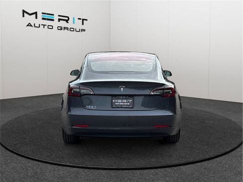 Used 2019 Tesla Model 3 Long Range image 8