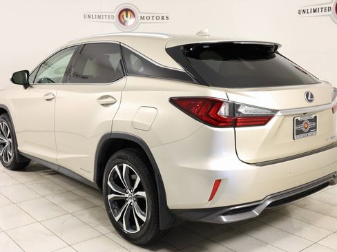 Used 2019 Lexus RX 450h AWD image 4