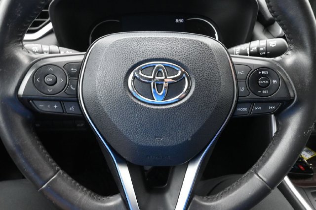 Used 2019 Toyota RAV4 Limited FWD image 35