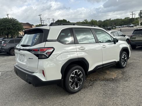 New 2026 Subaru Forester AWD/4WD image 3
