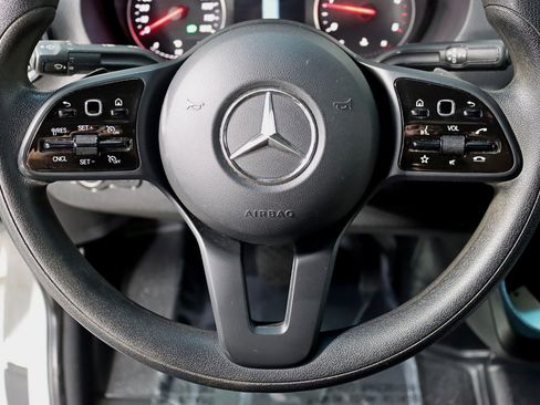 Used 2023 Mercedes-Benz Sprinter 2500 image 15