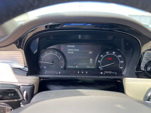 Used 2020 Lincoln Corsair FWD w/ Premium Package image 9