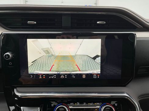 New 2025 GMC Sierra 1500 Denali w/ Denali Reserve Package image 10