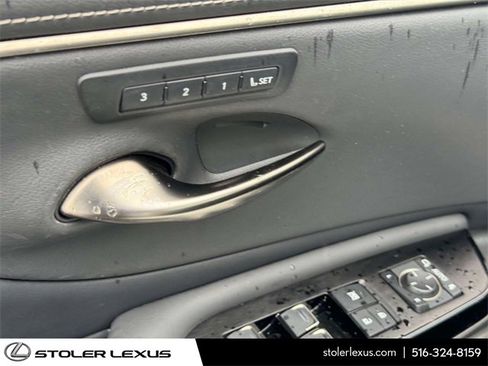 Certified 2023 Lexus ES 350 w/ Premium Package image 19