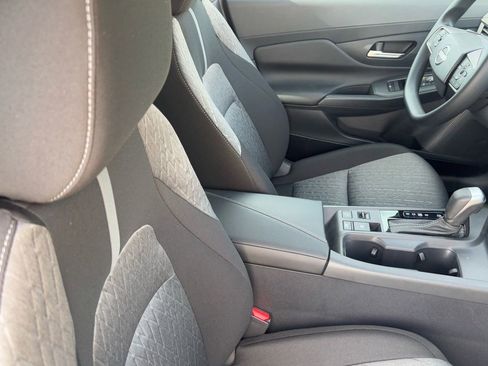 New 2026 Nissan Sentra SV FWD image 12