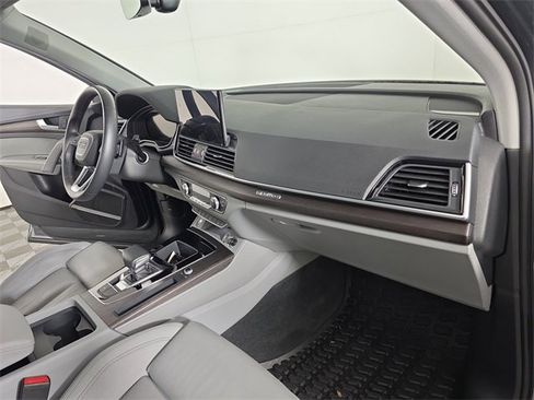 Used 2024 Audi Q5 2.0T Premium Plus image 19