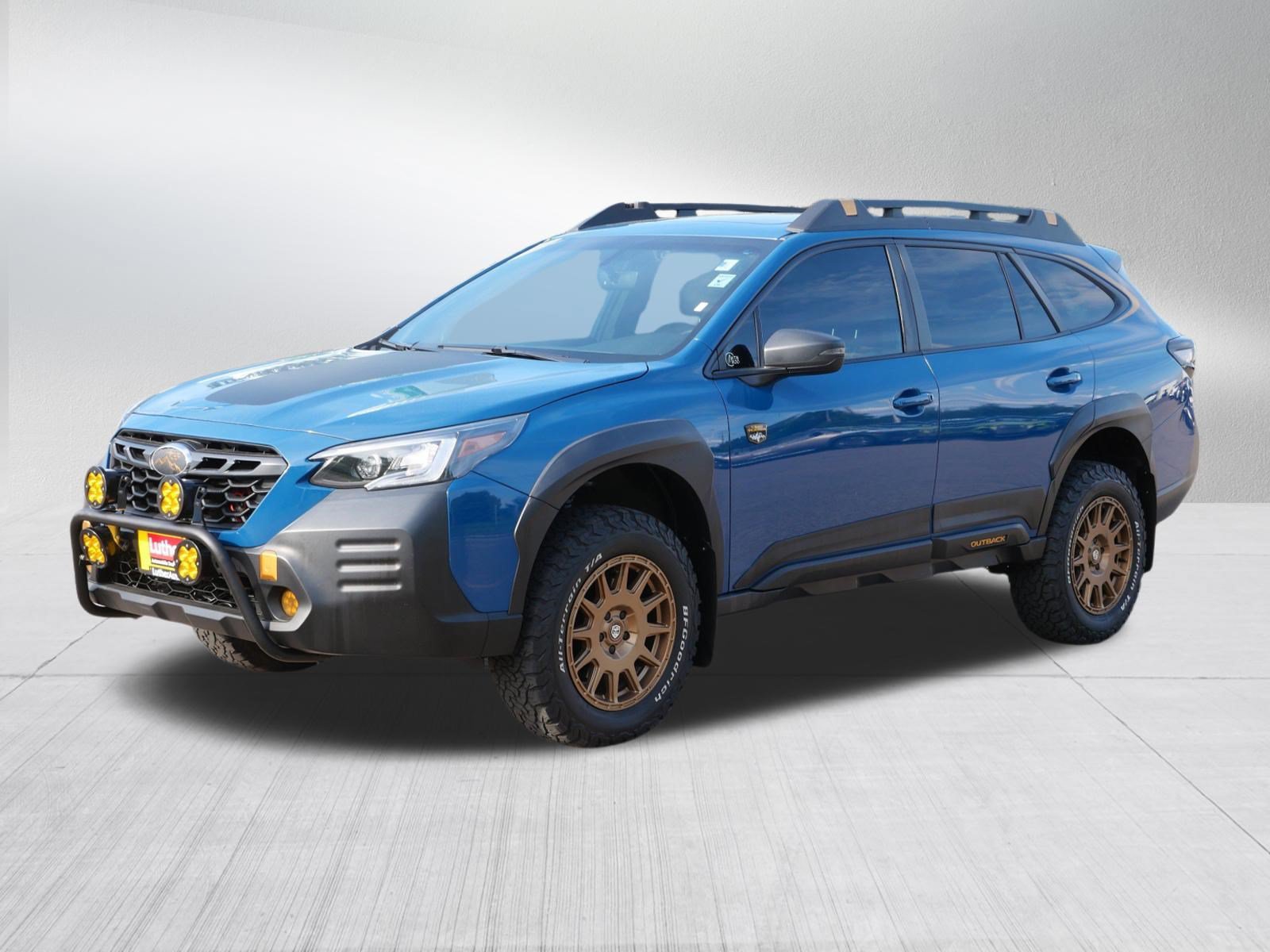 Used 2022 Subaru Outback Wilderness AWD/4WD image 3