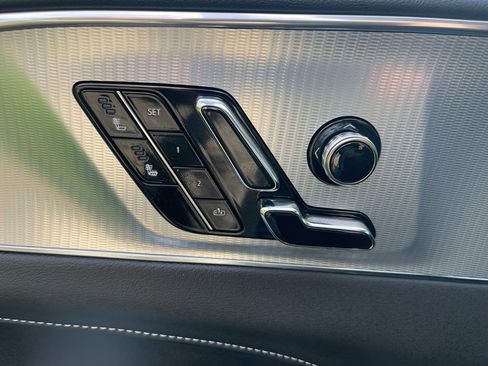 Used 2024 Cadillac Lyriq Tech w/ Driver Assist Package image 18