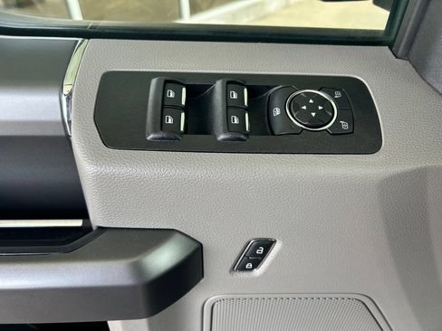 Used 2020 Ford F150 XLT w/ Equipment Group 301A Mid RWD image 23