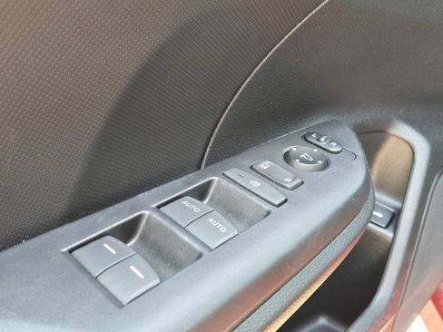 Used 2021 Honda Civic LX image 11