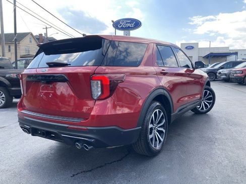 Certified 2021 Ford Explorer ST w/ Equipment Group 401A image 3