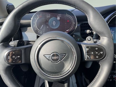 Used 2024 MINI Cooper S FWD image 25