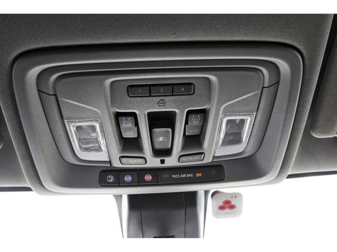 Used 2021 Chevrolet Silverado 1500 LTZ w/ LTZ Premium Texas Edition AWD/4WD image 24