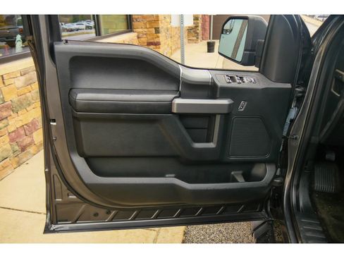 Used 2016 Ford F150 XLT w/ Equipment Group 301A Mid image 9