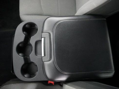 Used 2024 RAM 2500 Big Horn image 31