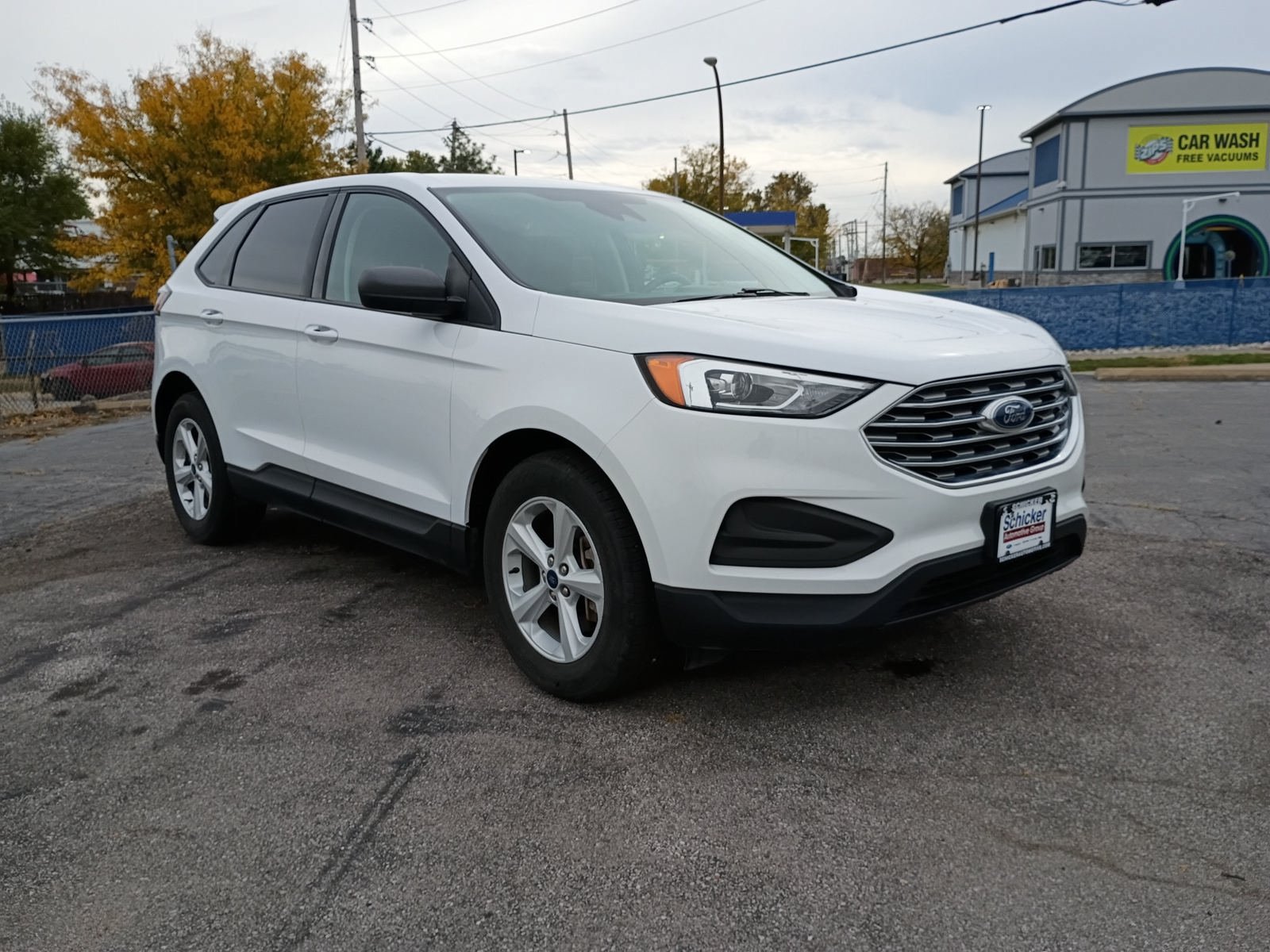 Used 2021 Ford Edge SE AWD/4WD image 3