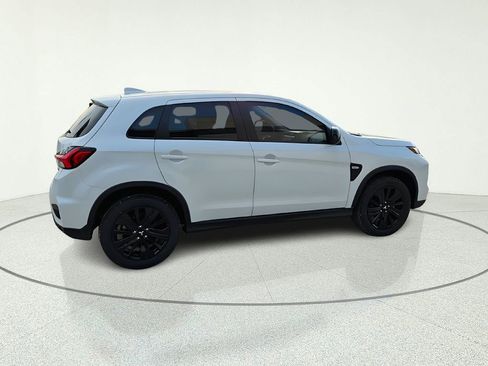 New 2026 Mitsubishi Outlander Sport LE AWD/4WD image 7