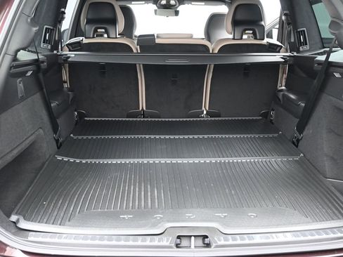 New 2026 Volvo XC90 T8 Ultra w/ Lounge Package AWD/4WD image 17