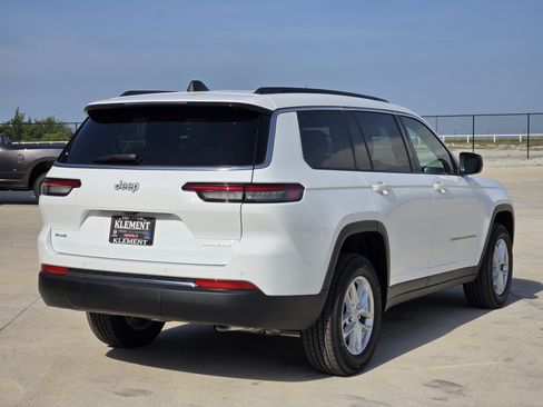 New 2026 Jeep Grand Cherokee L Laredo AWD/4WD image 5