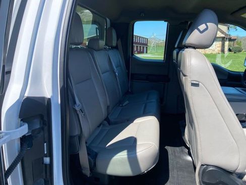 Used 2018 Ford F150 XL w/ Equipment Group 101A Mid AWD/4WD image 22