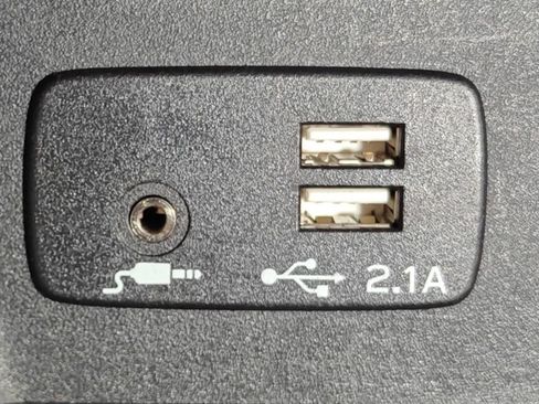 Used 2021 Subaru Forester Limited w/ Popular Package #3 image 47