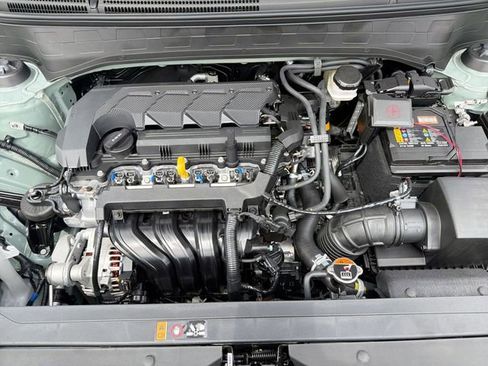 New 2026 Hyundai Venue SE FWD image 19