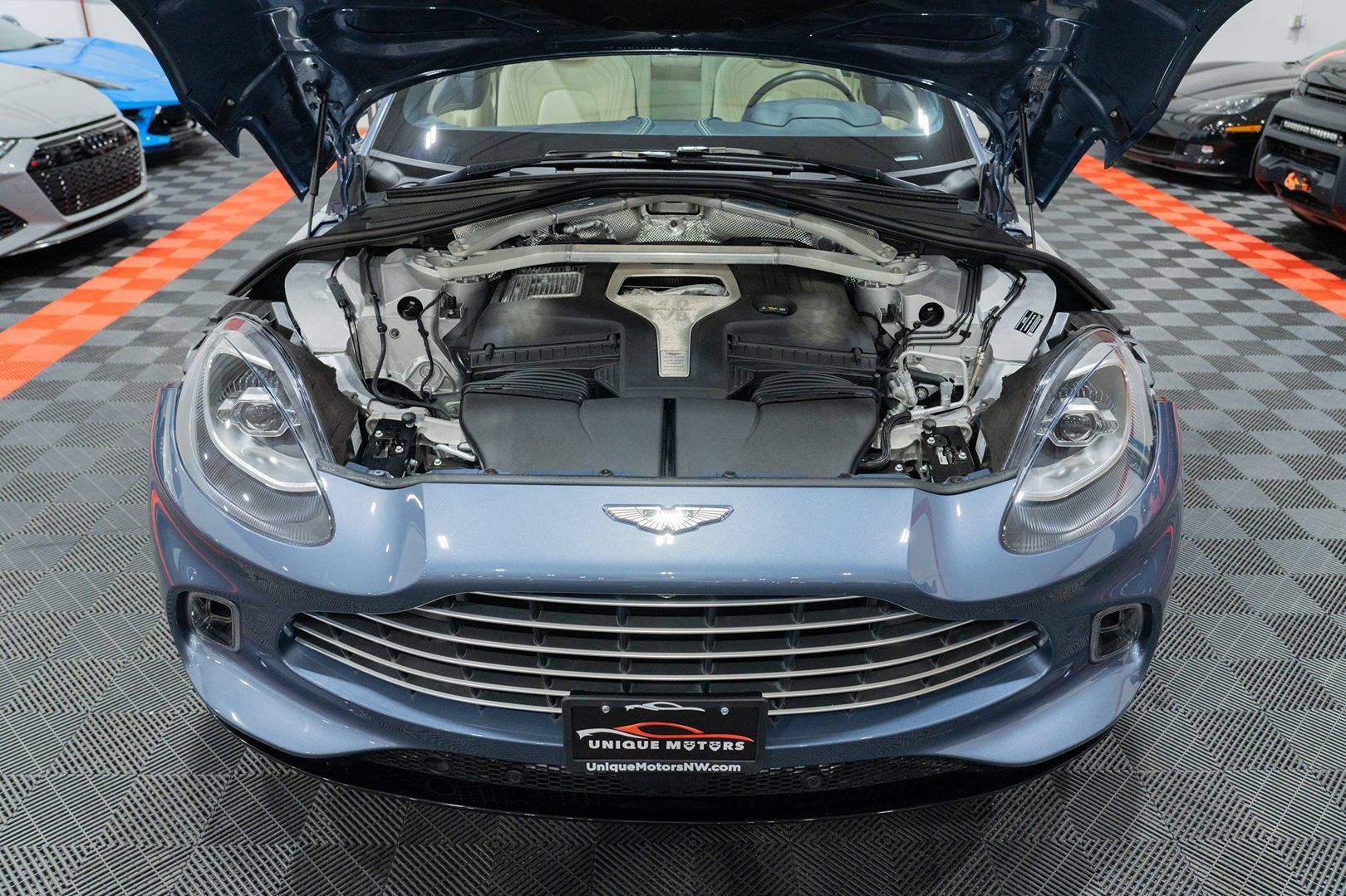 Used 2021 Aston Martin DBX AWD/4WD image 57