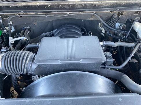 Used 2020 Chevrolet Silverado 2500 Custom w/ Custom Value Package AWD/4WD image 16