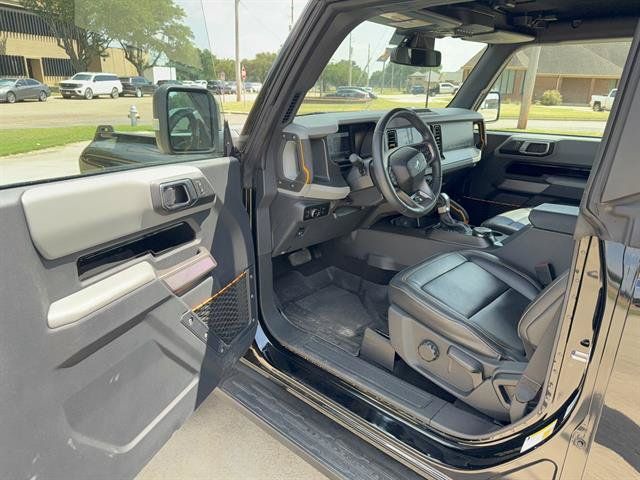 Used 2023 Ford Bronco Badlands AWD/4WD image 7