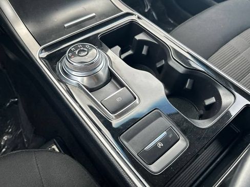 Used 2019 Ford Edge SEL FWD image 26