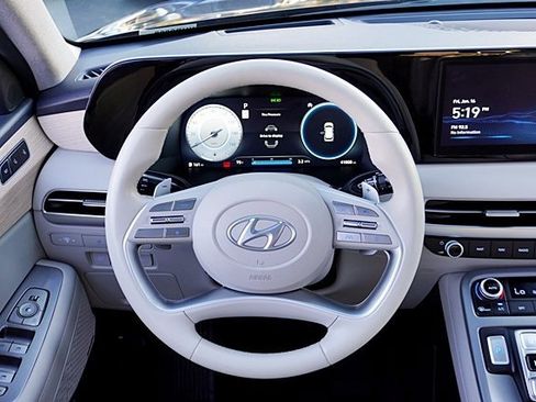 Certified 2024 Hyundai Palisade Limited image 24