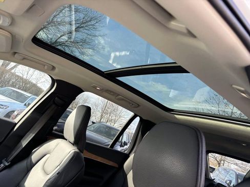 Used 2024 Volvo XC90 B6 Plus image 25