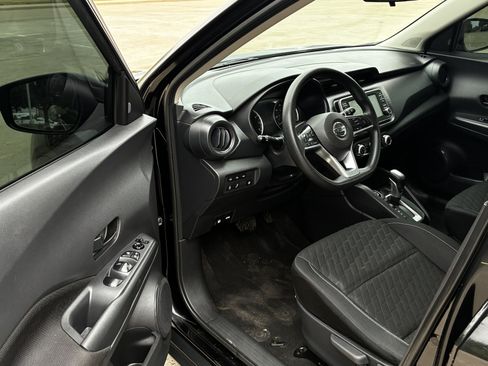 Used 2021 Nissan Kicks S FWD image 16