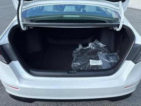 New 2026 Honda Accord Touring image 8