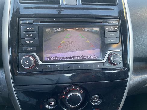 Used 2015 Nissan Versa Note SR image 20