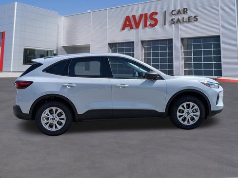 Used 2025 Ford Escape Active AWD/4WD image 5